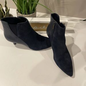 Blue suede booties with leather like heels